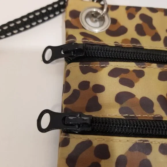 Scout Bags Crossbody Bag/Purse, EUC - Picture 11 of 12